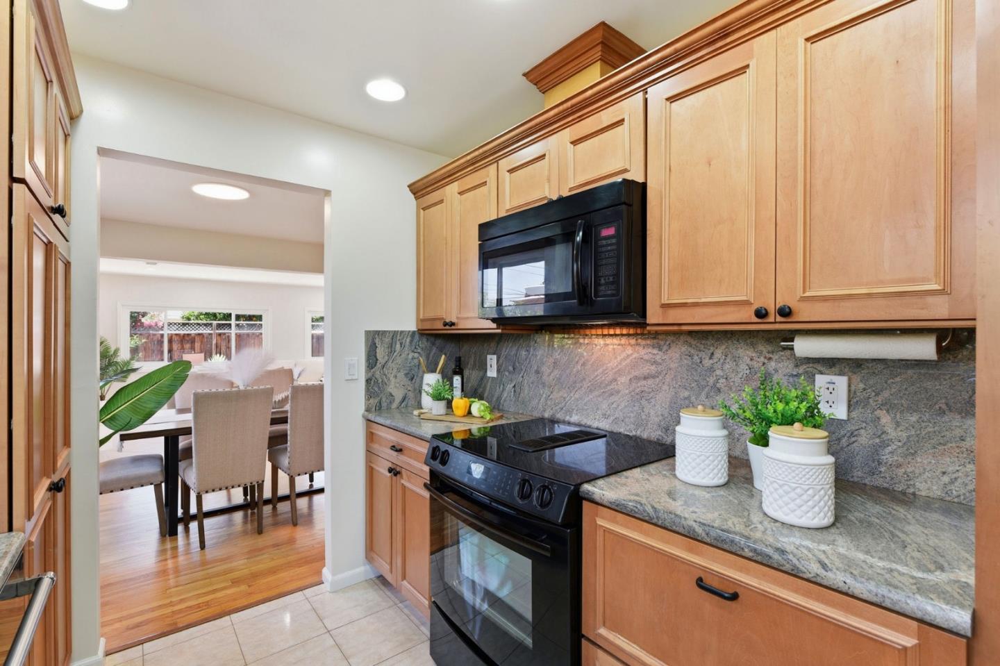 Property photo 25