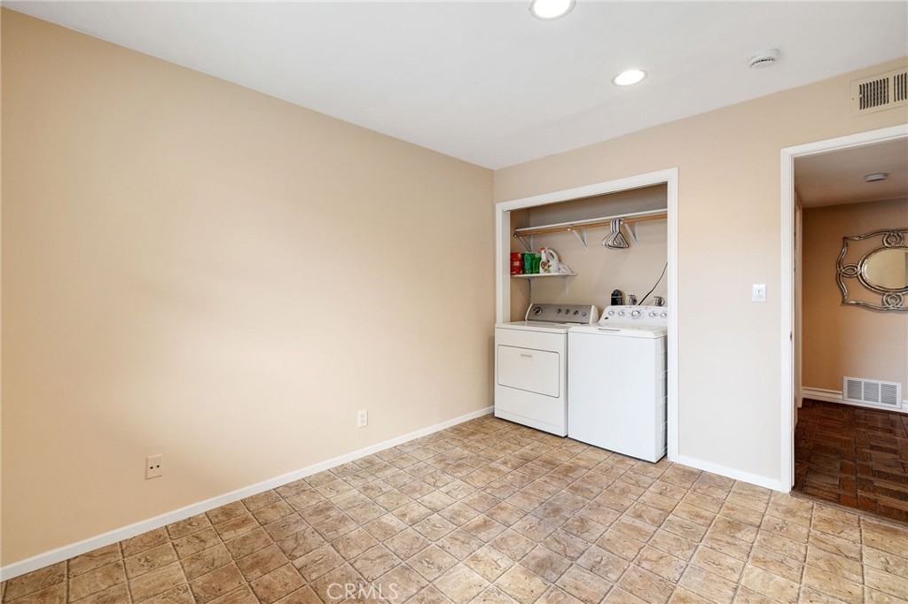 Property photo 50