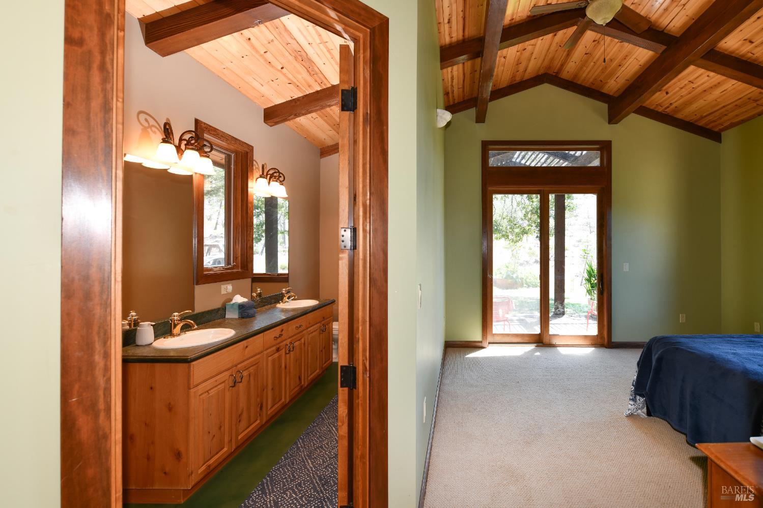 Property photo 32