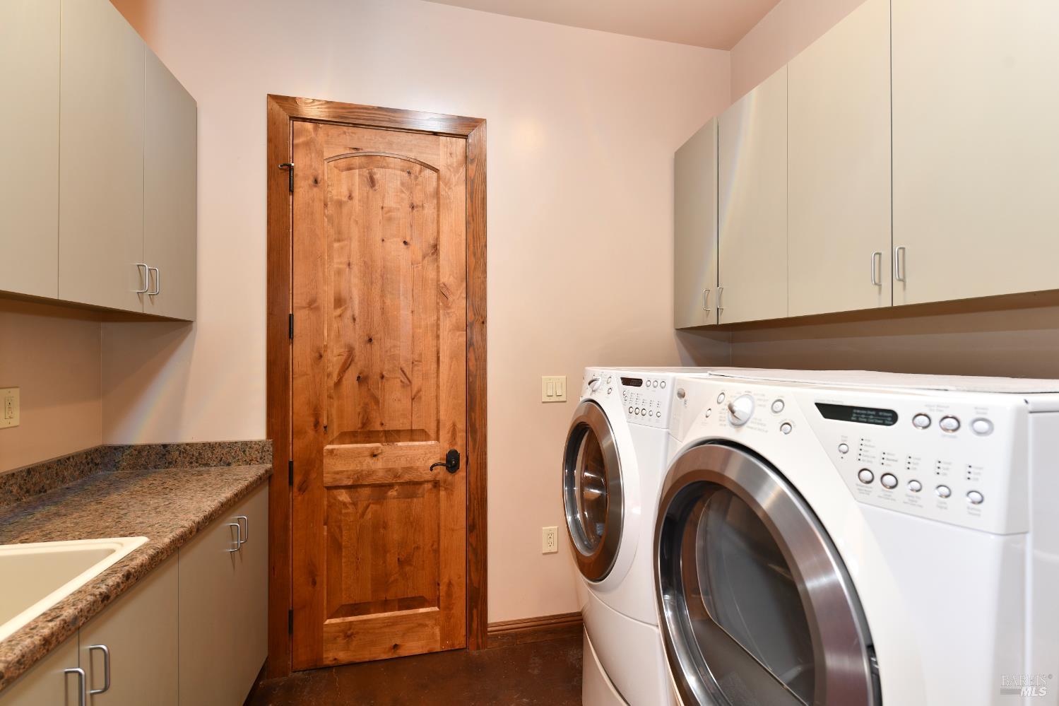 Property photo 43