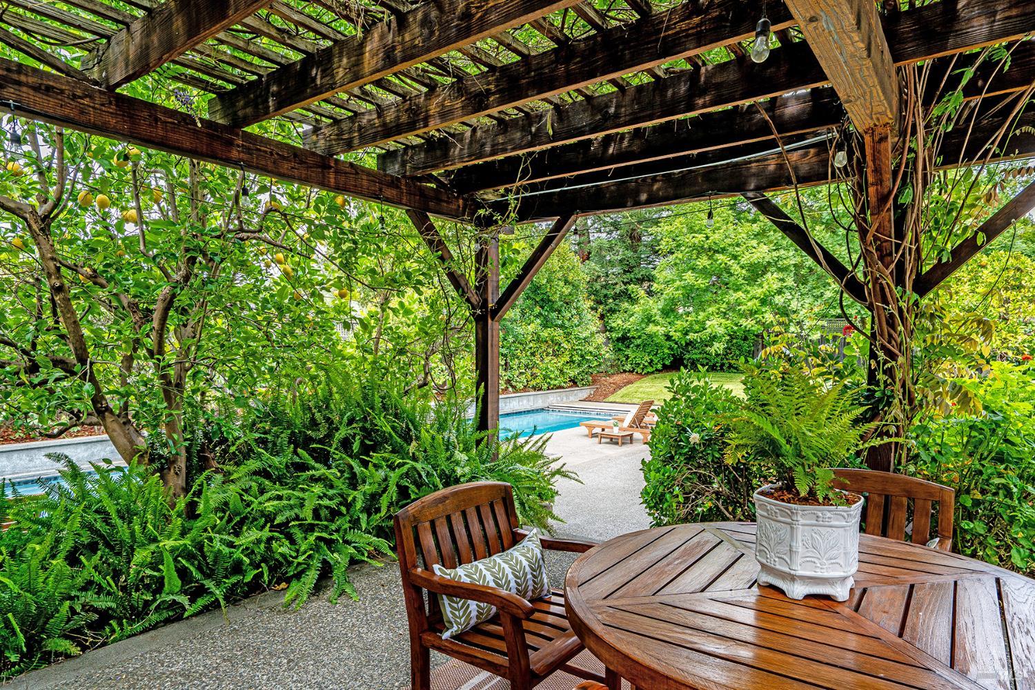 Property photo 44