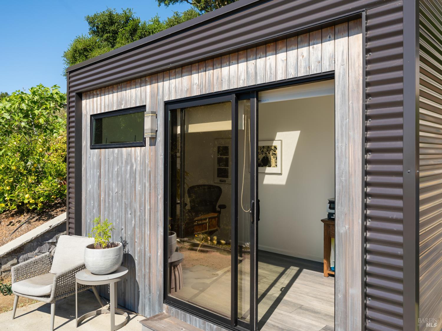 Property photo 38