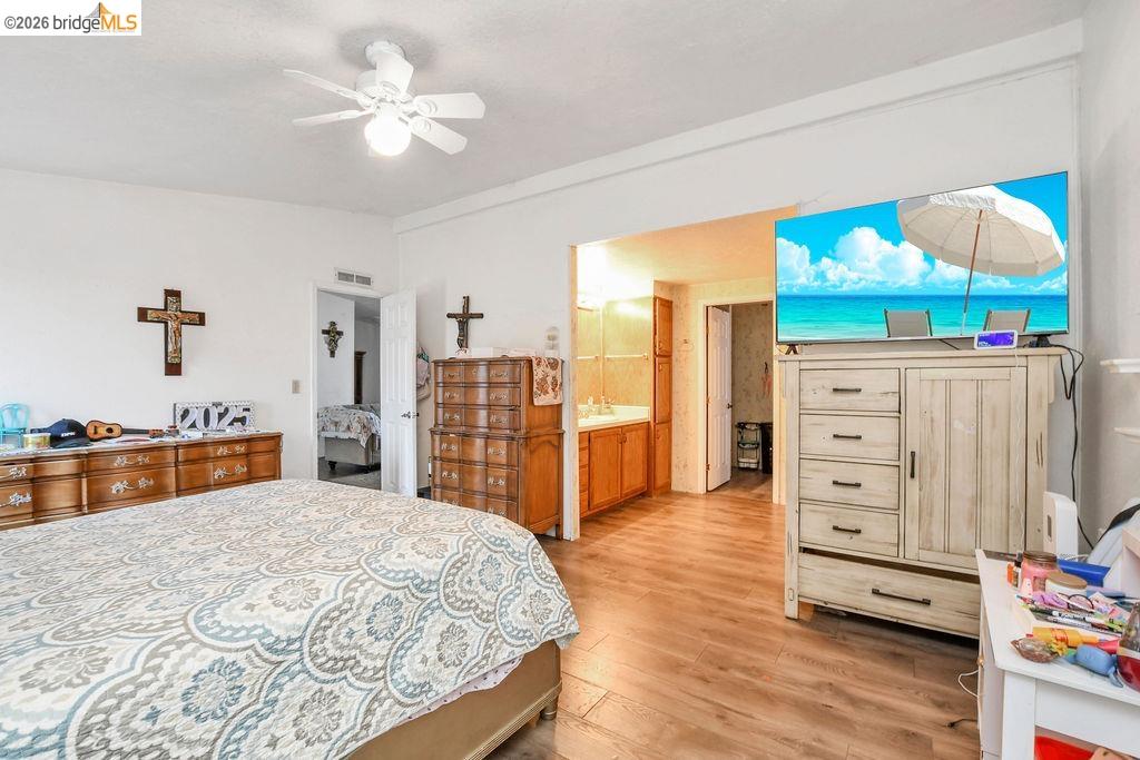 Property photo 50