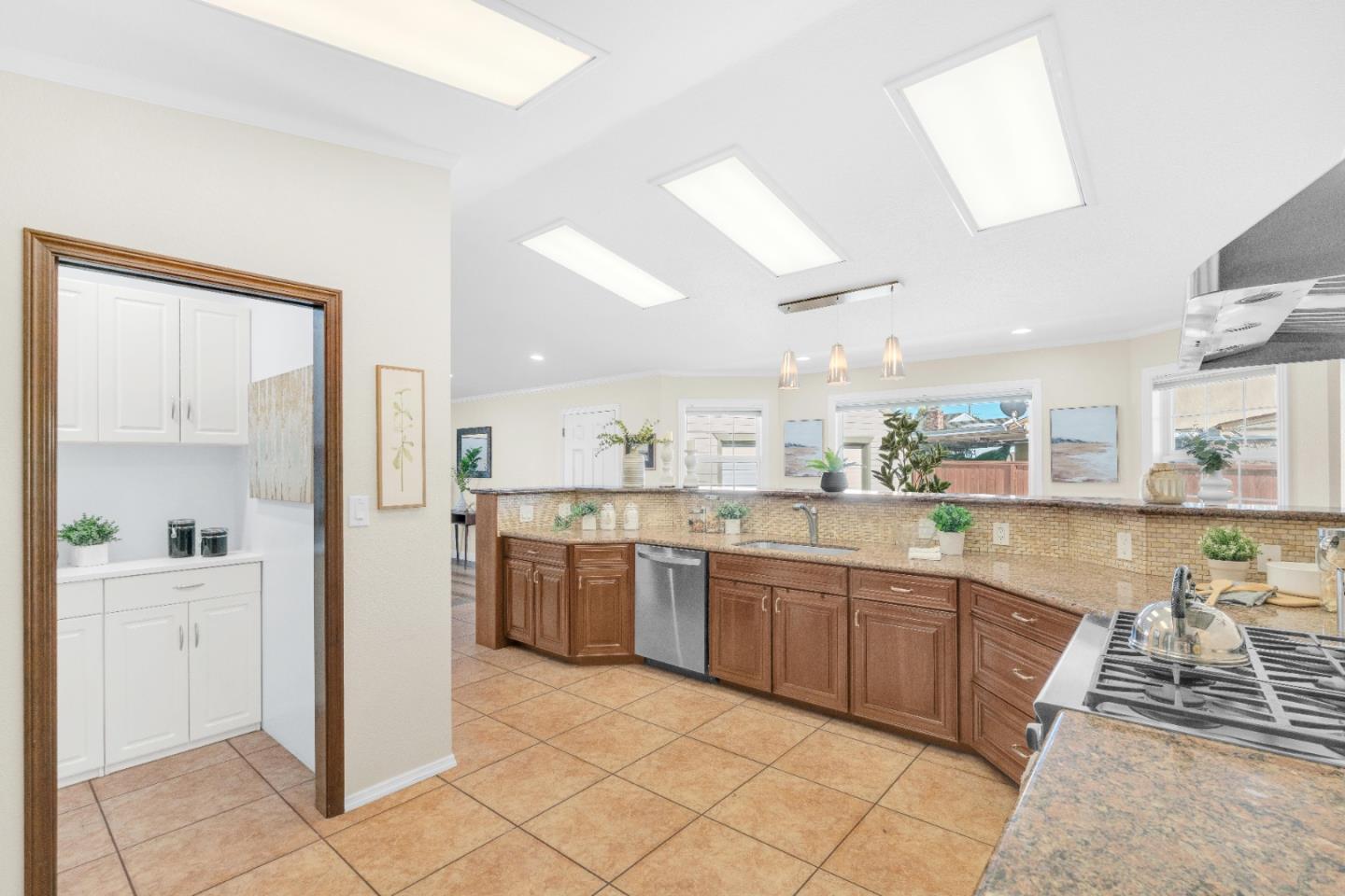 Property photo 16
