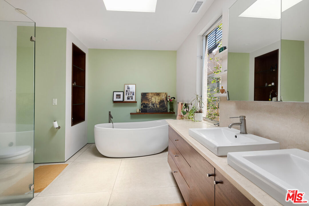 Property photo 39