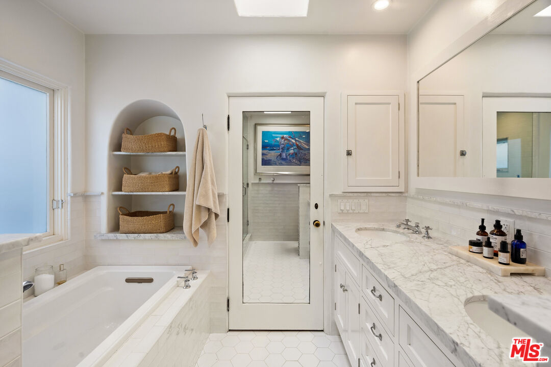 Property photo 29