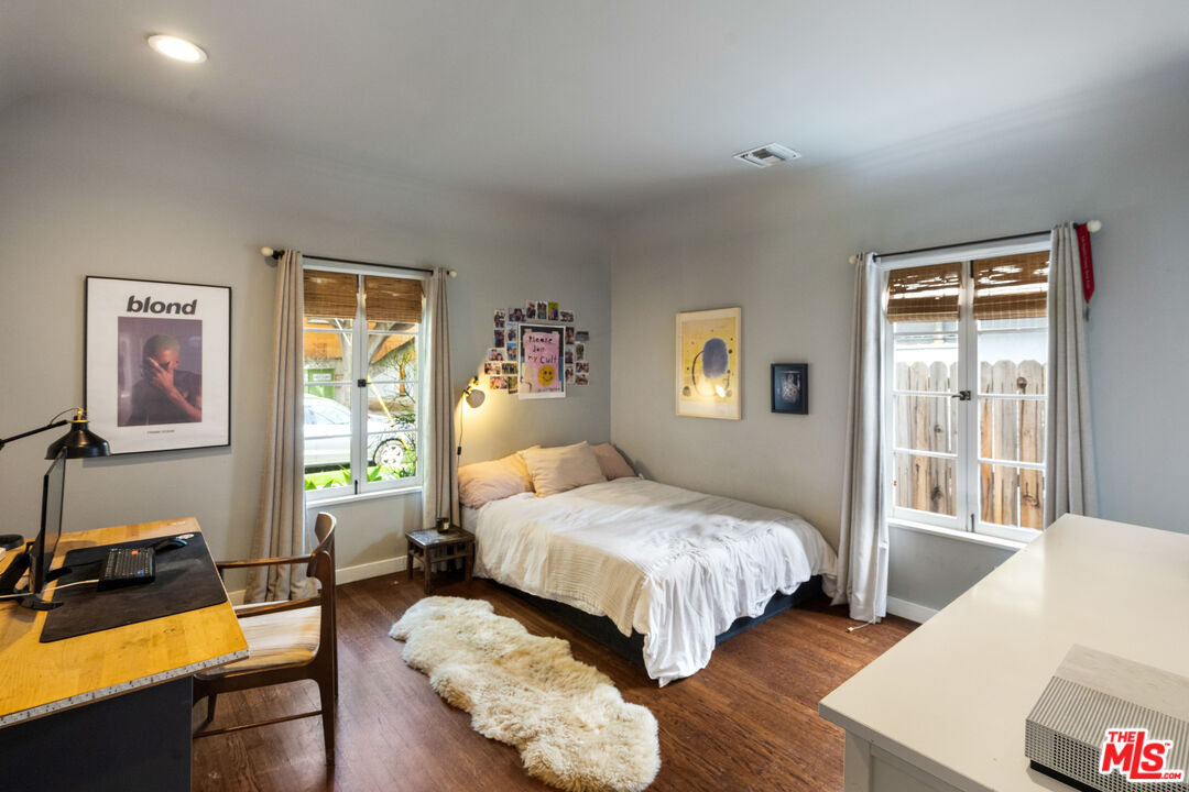 Property photo 32