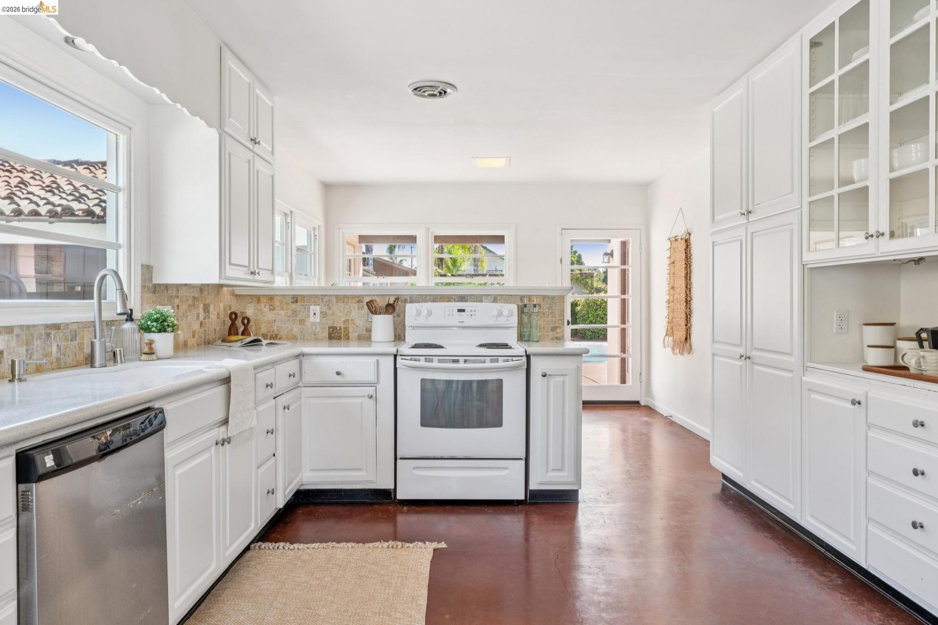 Property photo 33