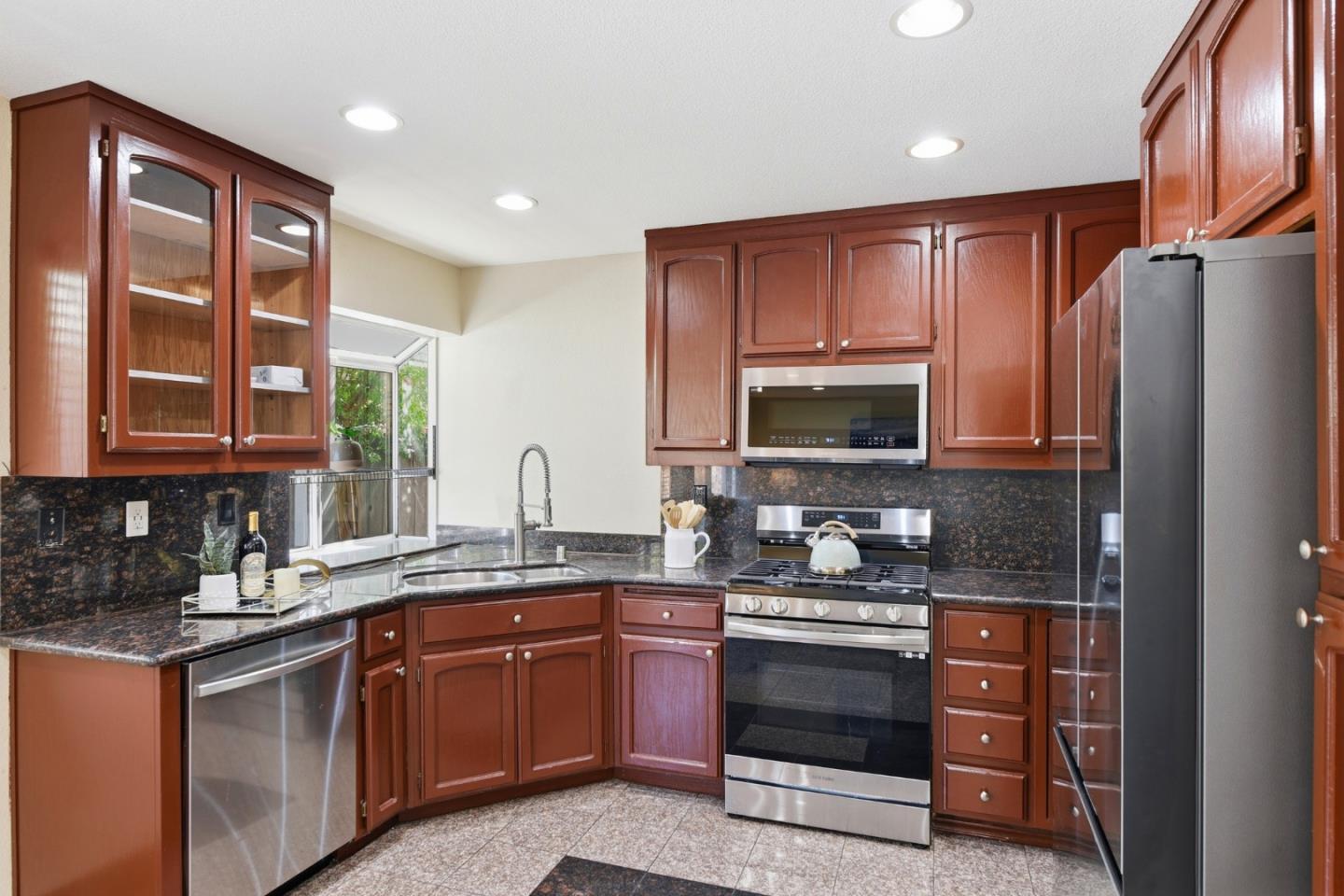 Property photo 22