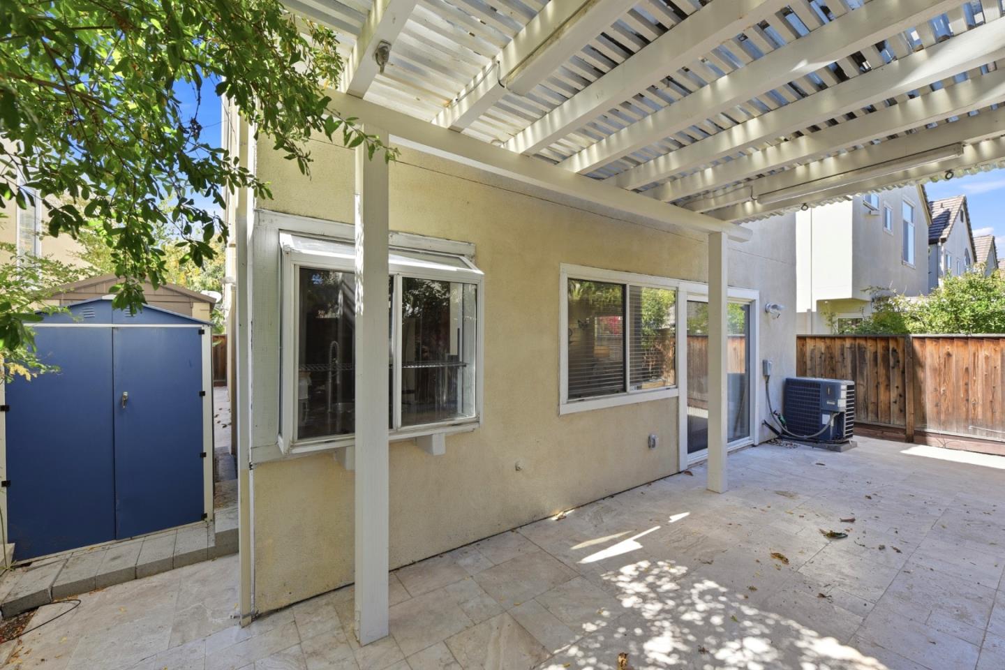 Property photo 38