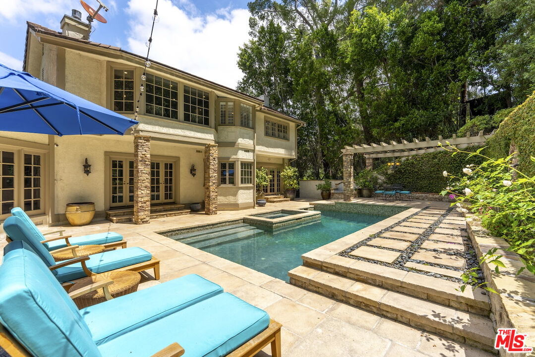 Property photo 44