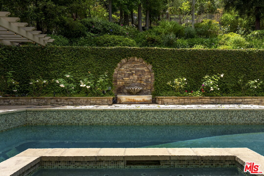 Property photo 48