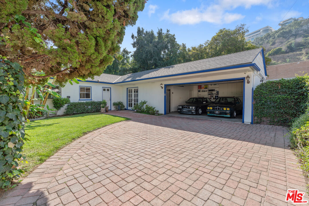Property photo 43