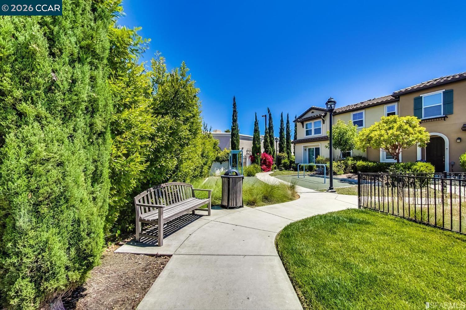 Property photo 35