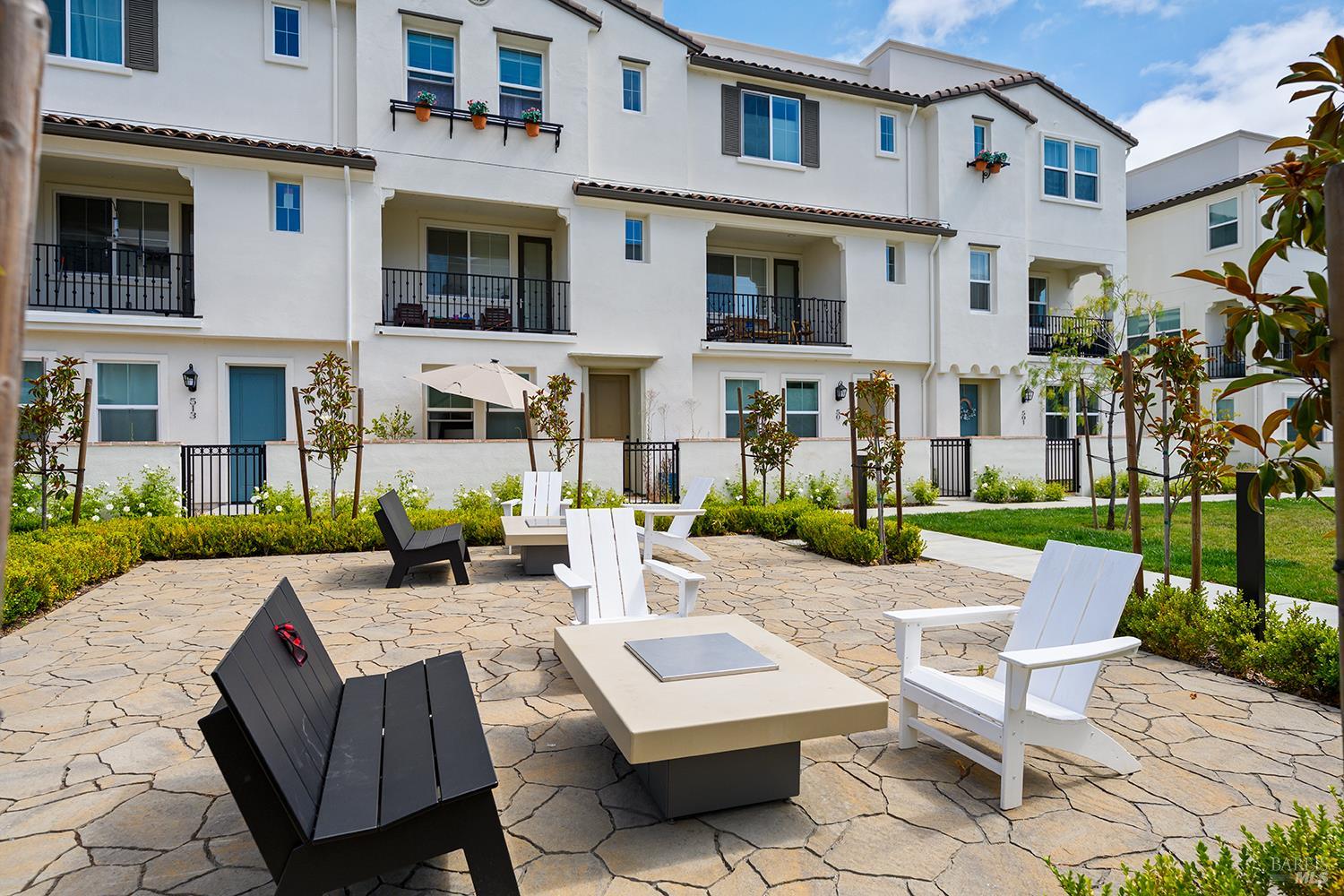 Property photo 38