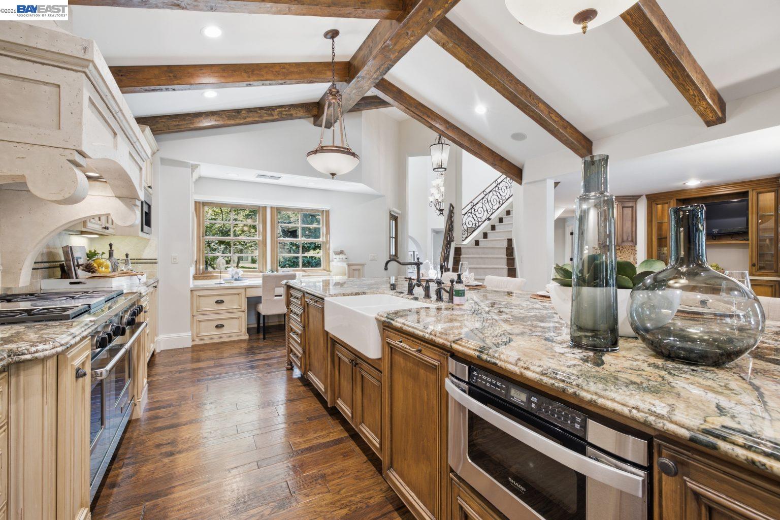 Property photo 28