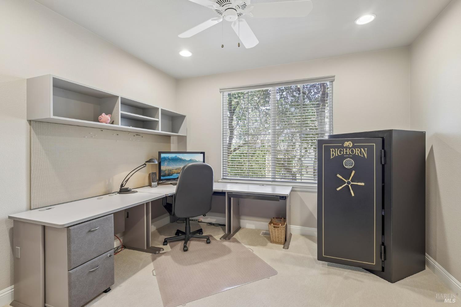 Property photo 25