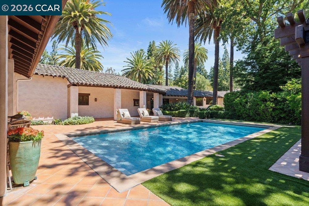 Property photo 48