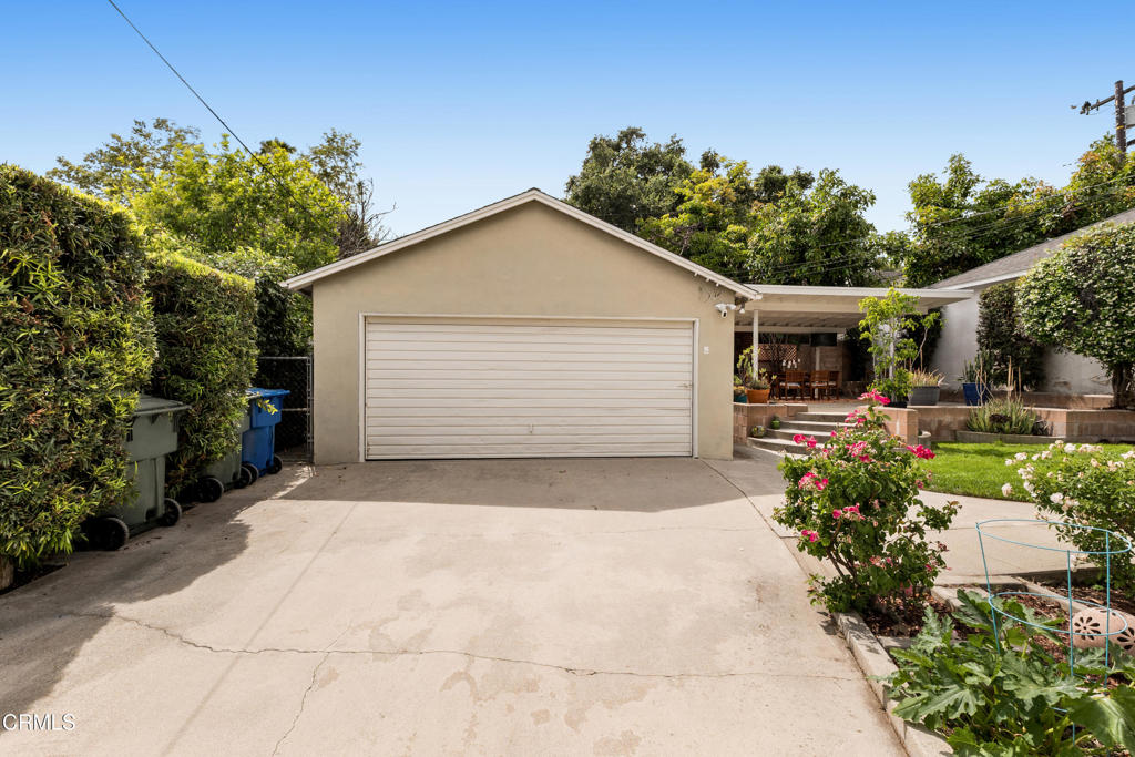 Property photo 32