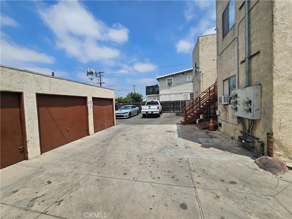 Property photo 28