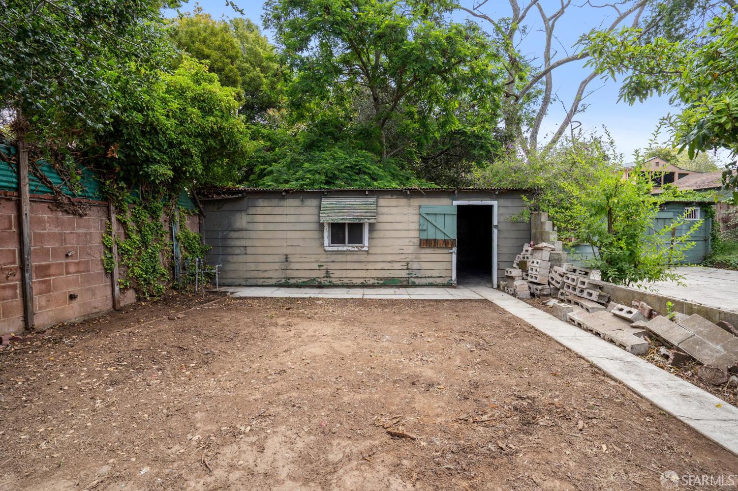 Property photo 24