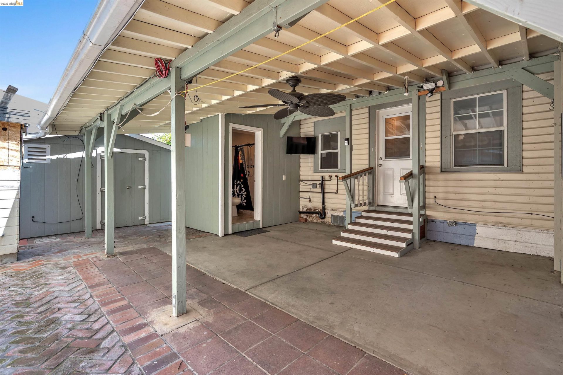 Property photo 25