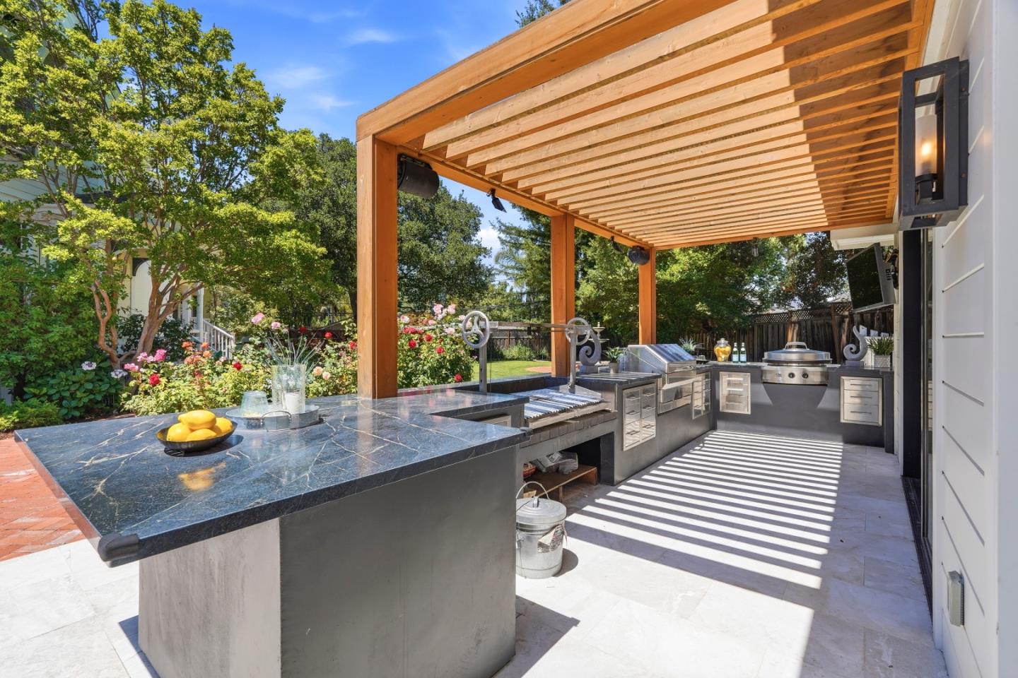 Property photo 36