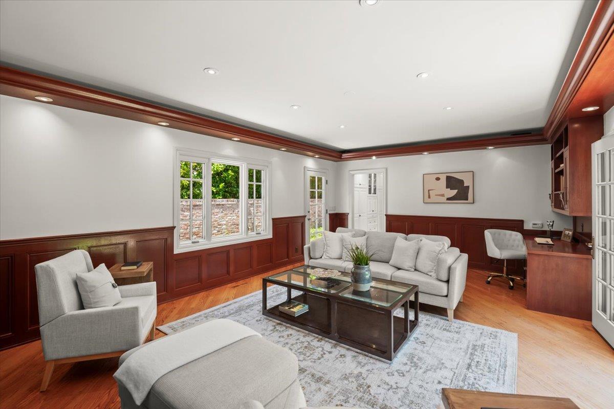 Property photo 33