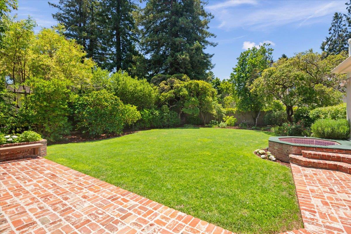 Property photo 38