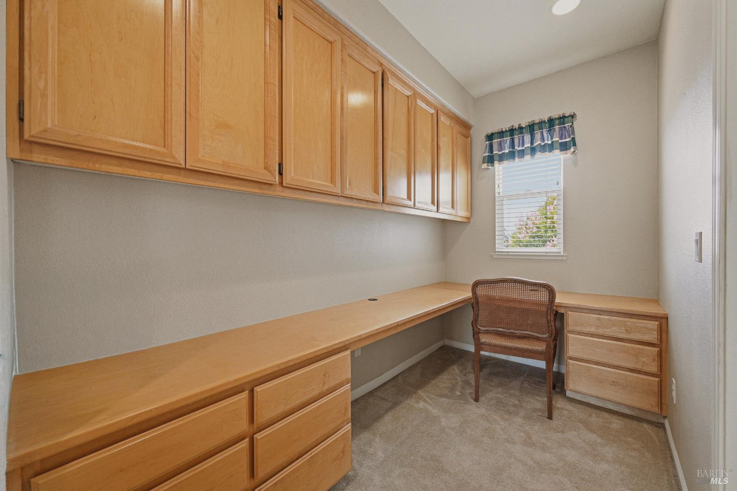 Property photo 34