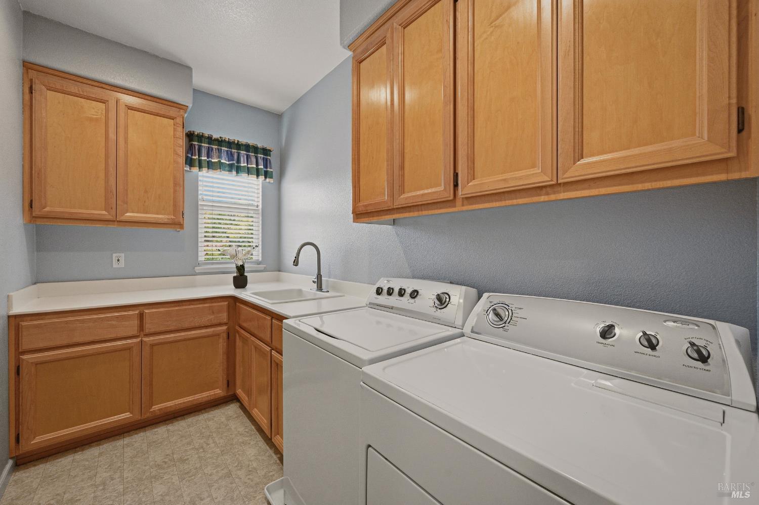 Property photo 46