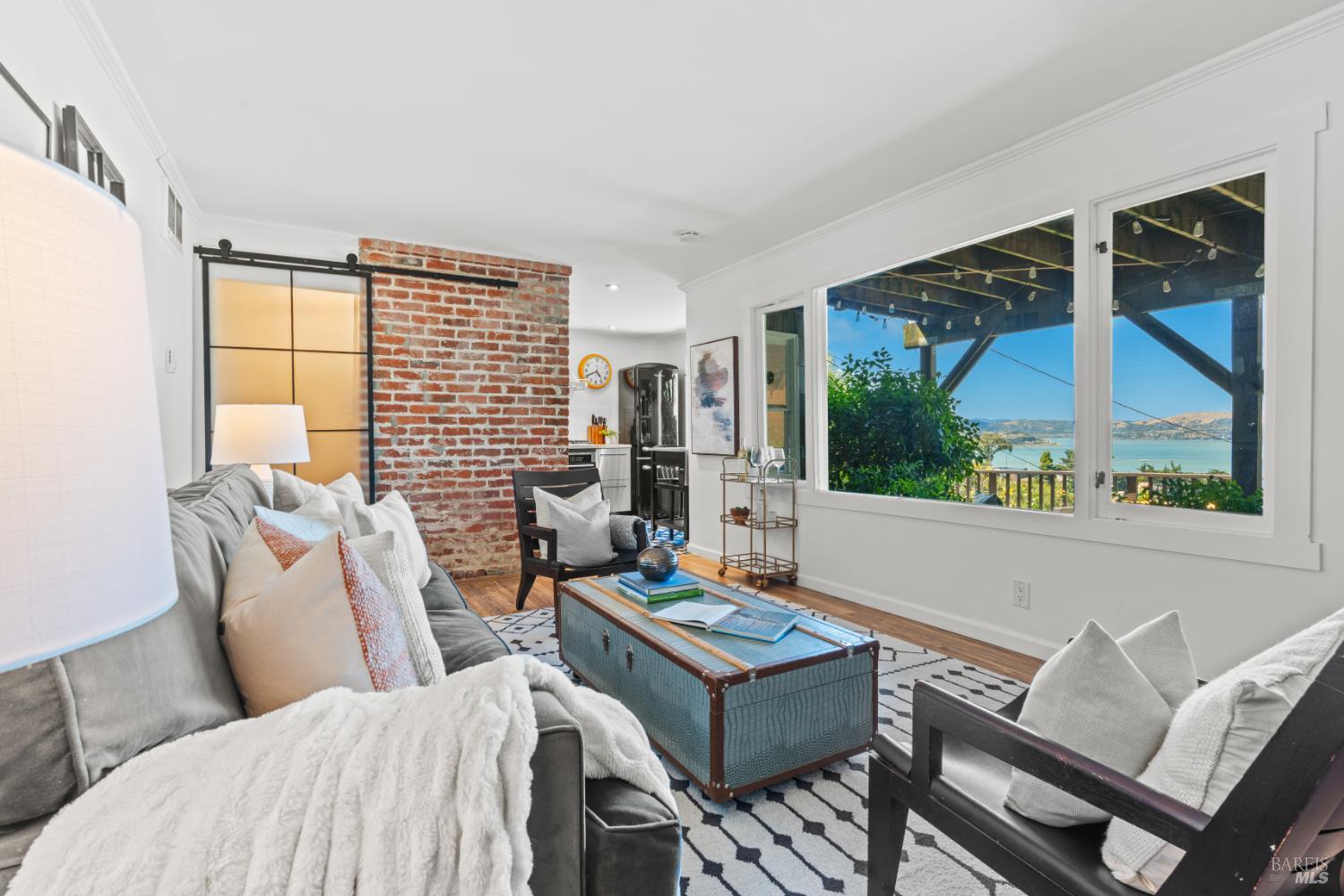 Property photo 28
