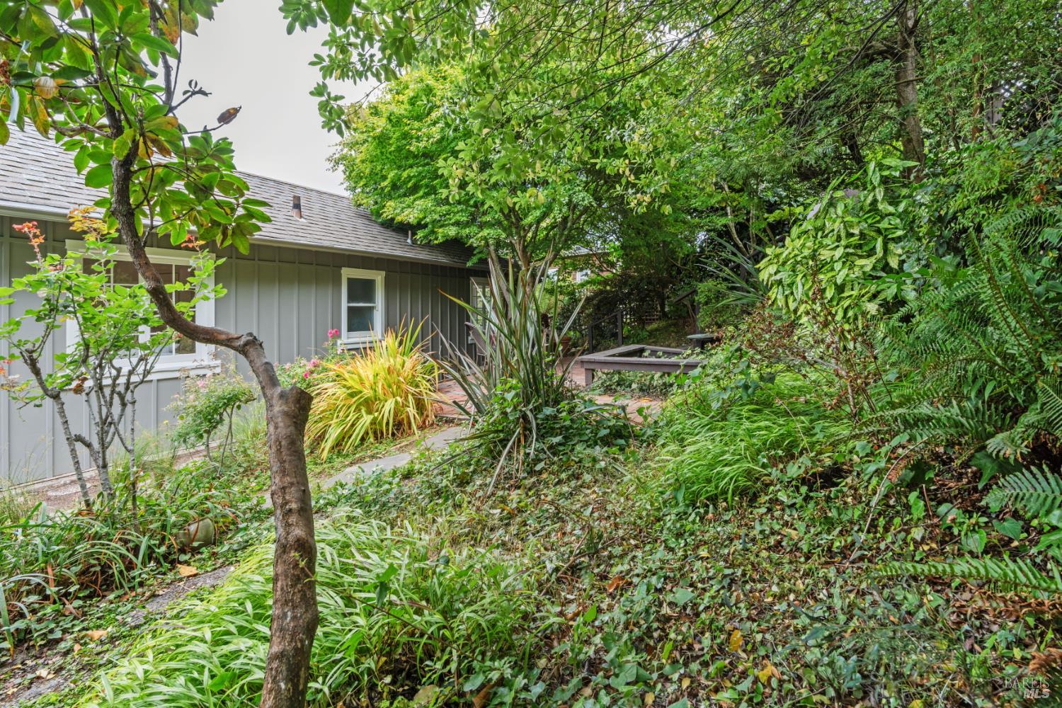 Property photo 38