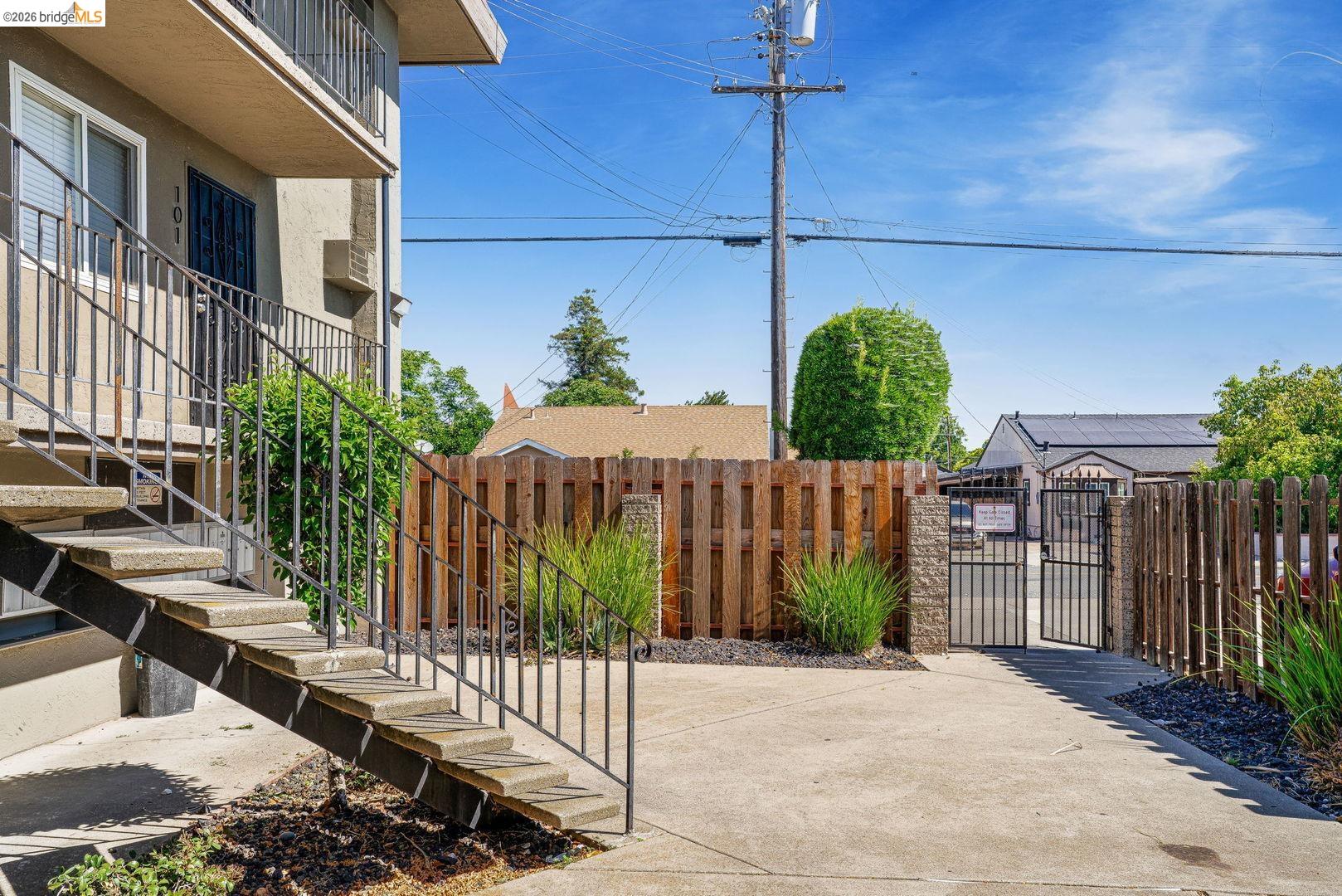 Property photo 16