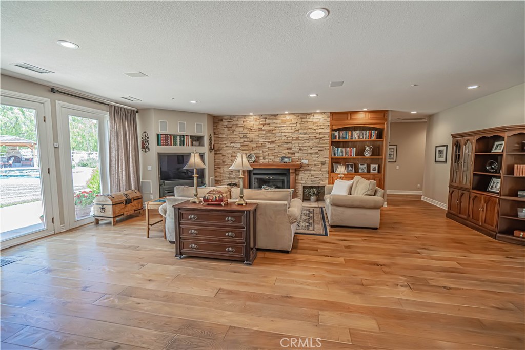 Property photo 25