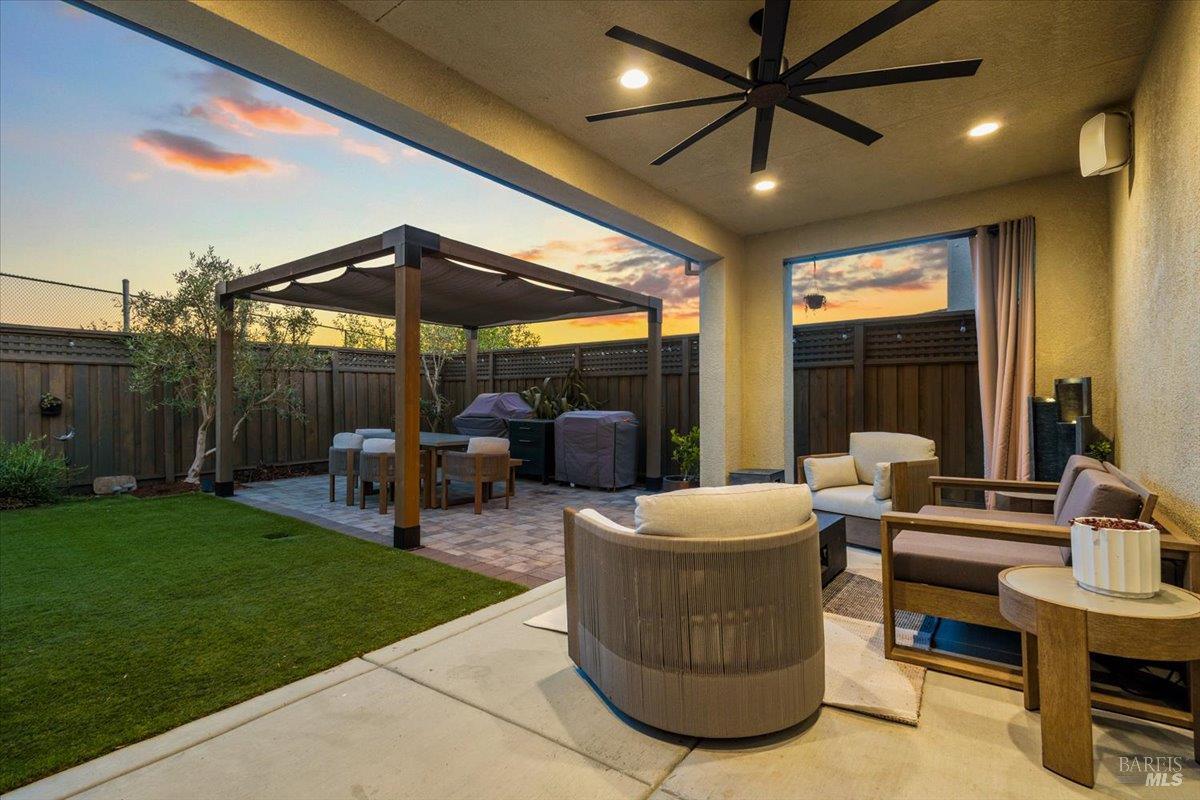 Property photo 46