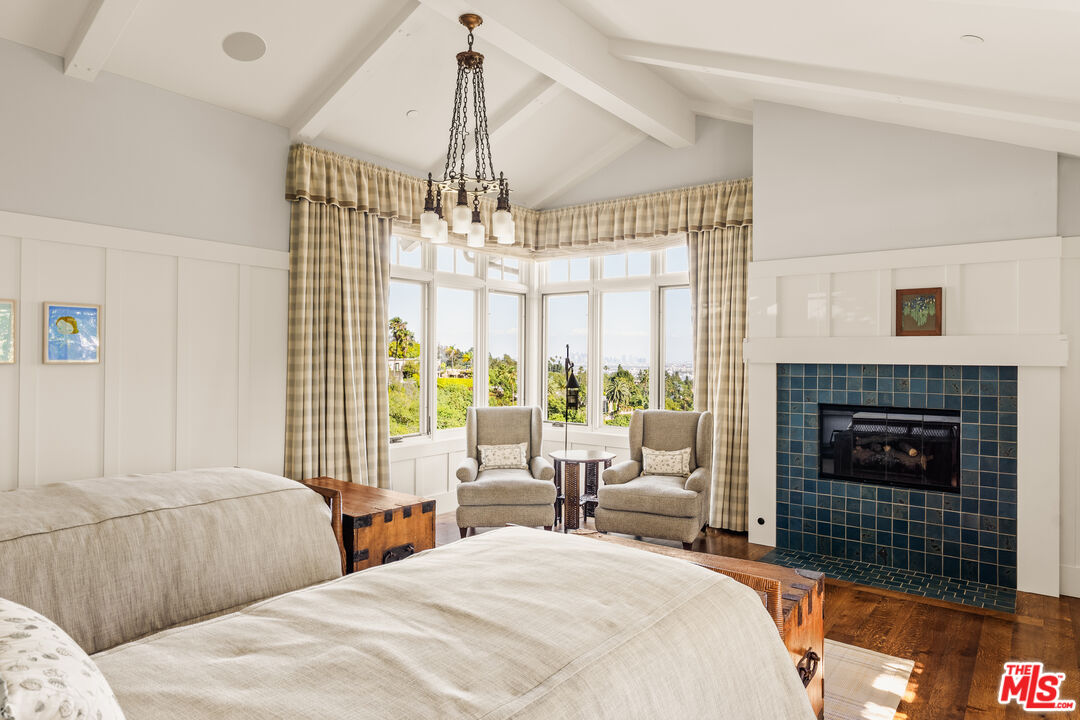 Property photo 25