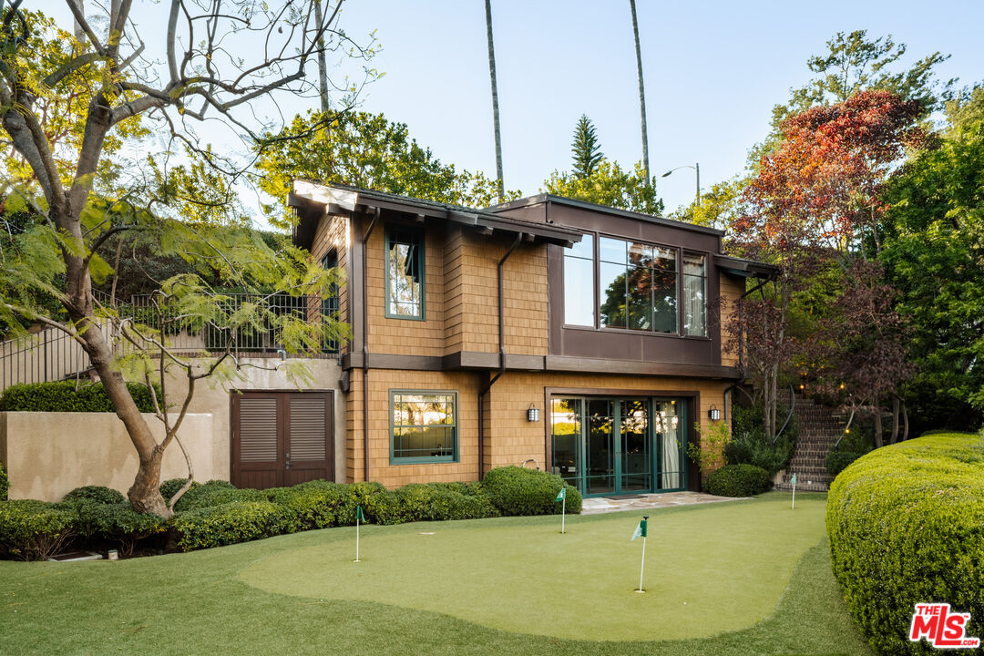 Property photo 35