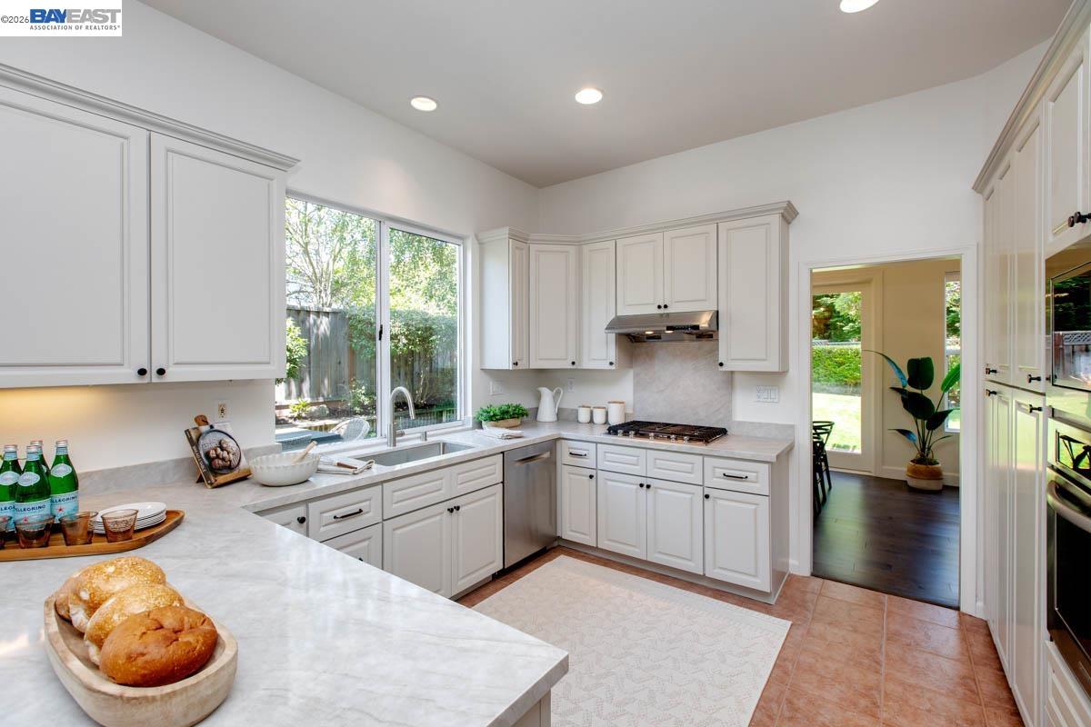 Property photo 43
