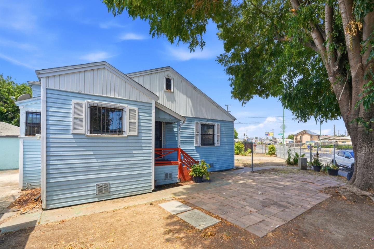 Property photo 37