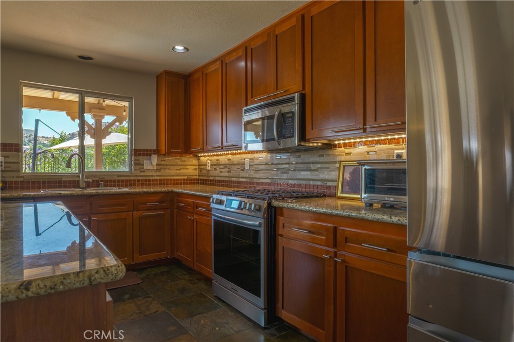 Property photo 36