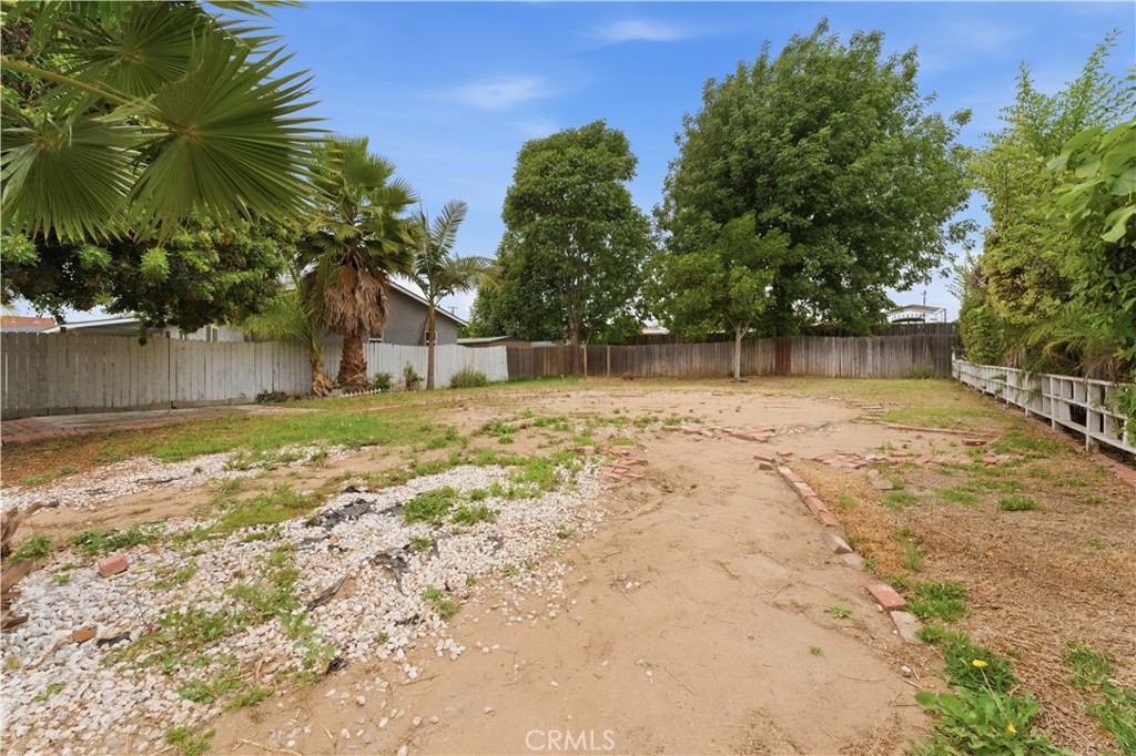 Property photo 37