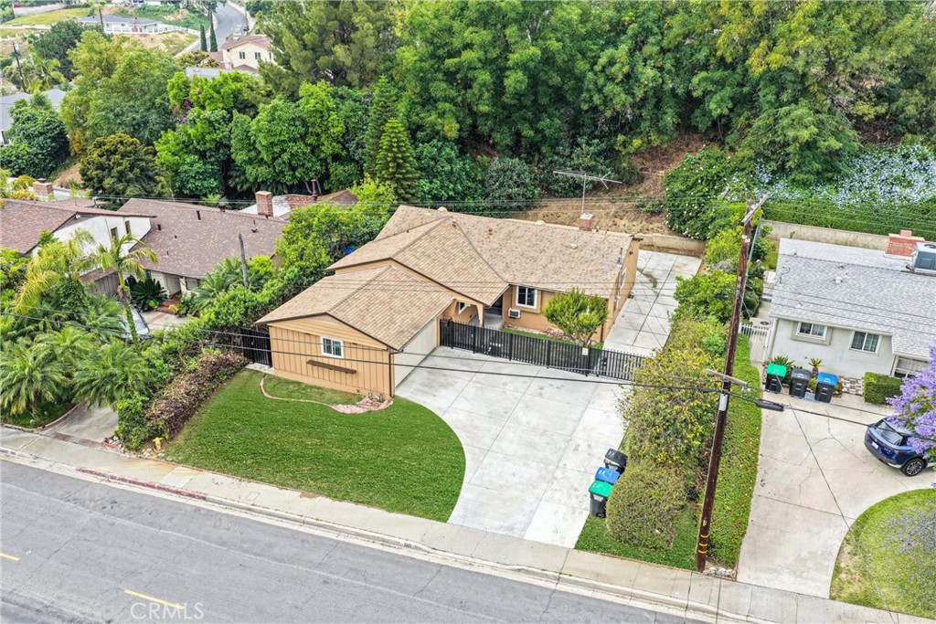 Property photo 31