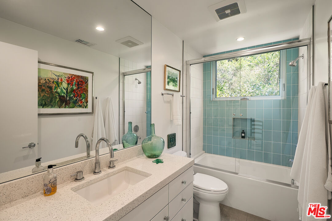 Property photo 50
