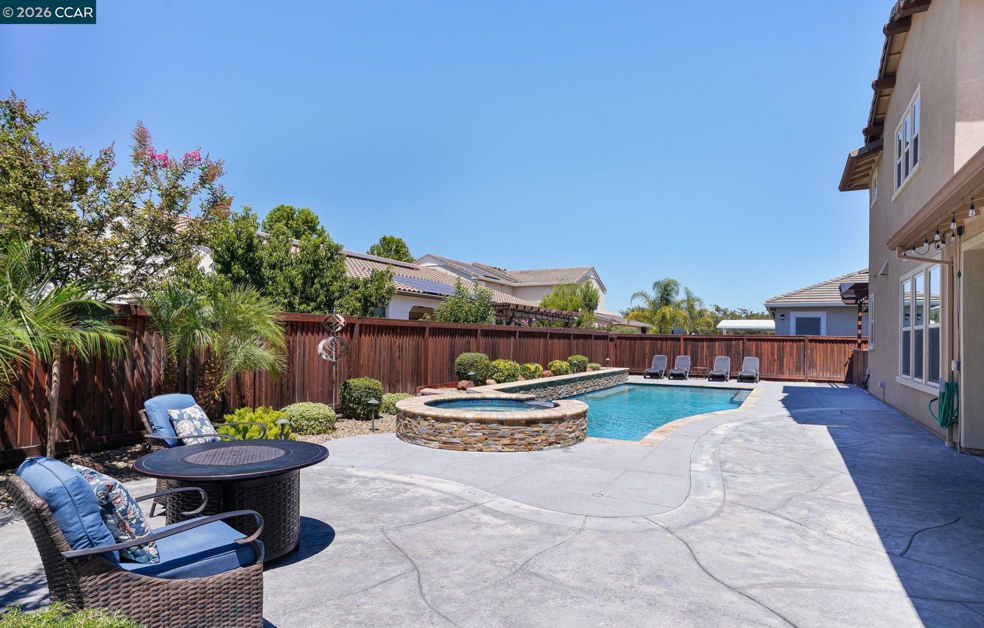 Property photo 37