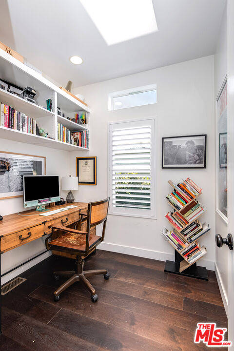 Property photo 34