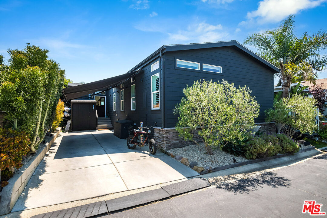 Property photo 38