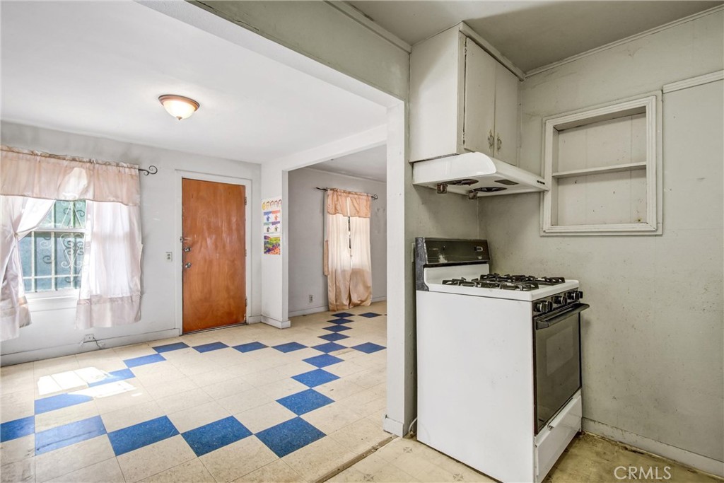 Property photo 35