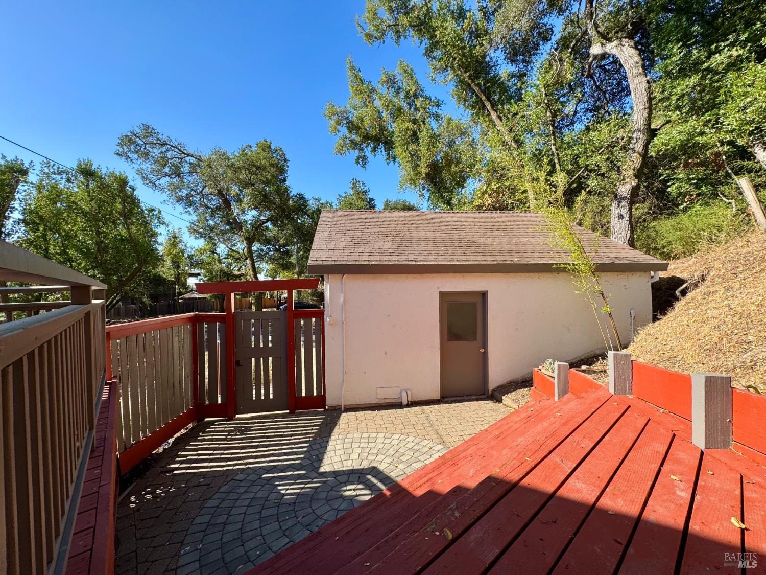 Property photo 51