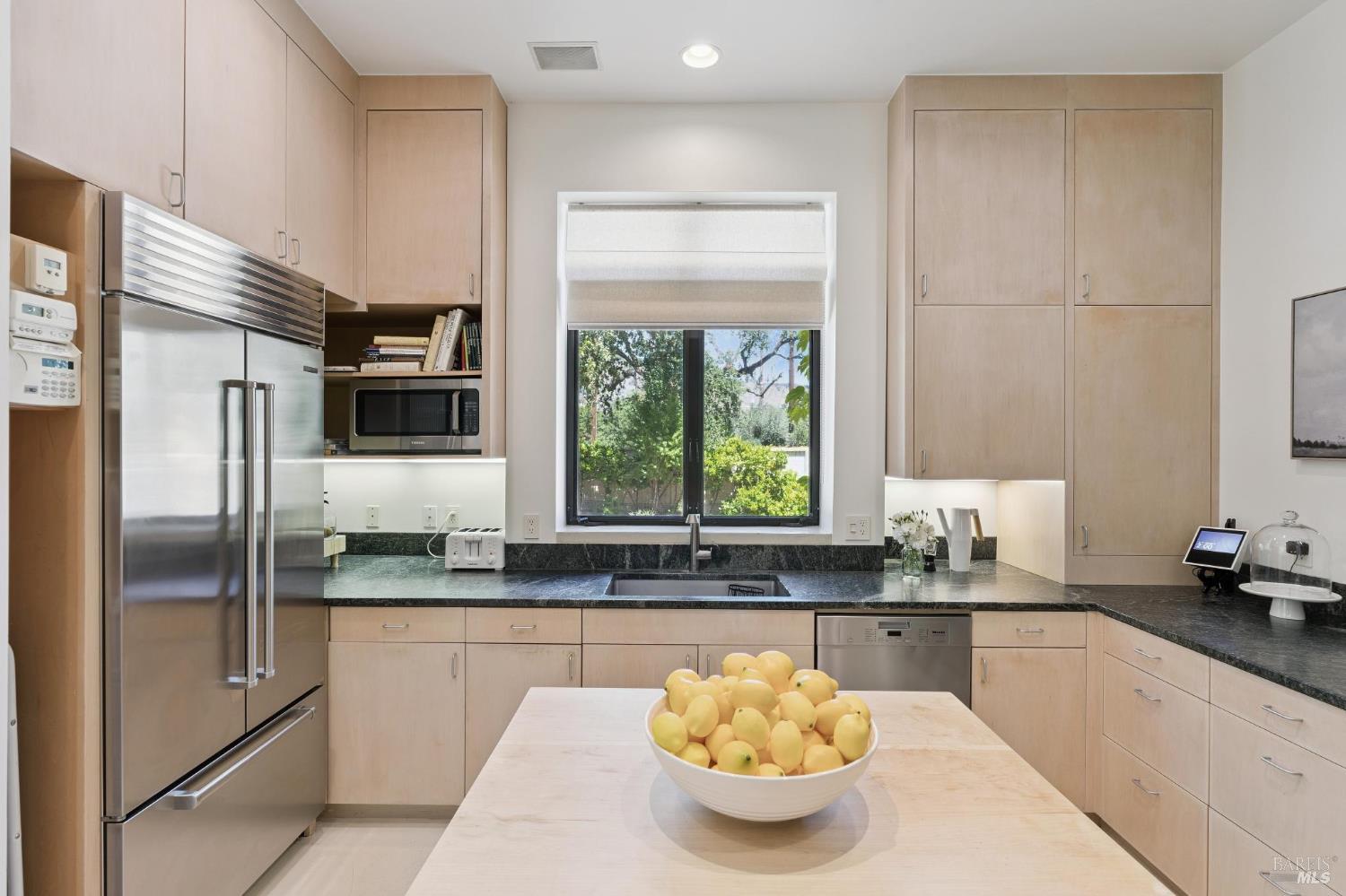 Property photo 32
